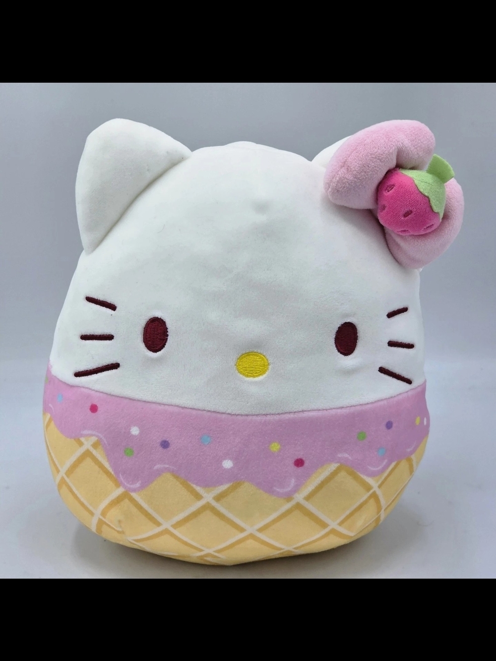 Squishmallow Hello Kitty Ice Cream Plush Exclusive Sanrio Limited Edition 10”